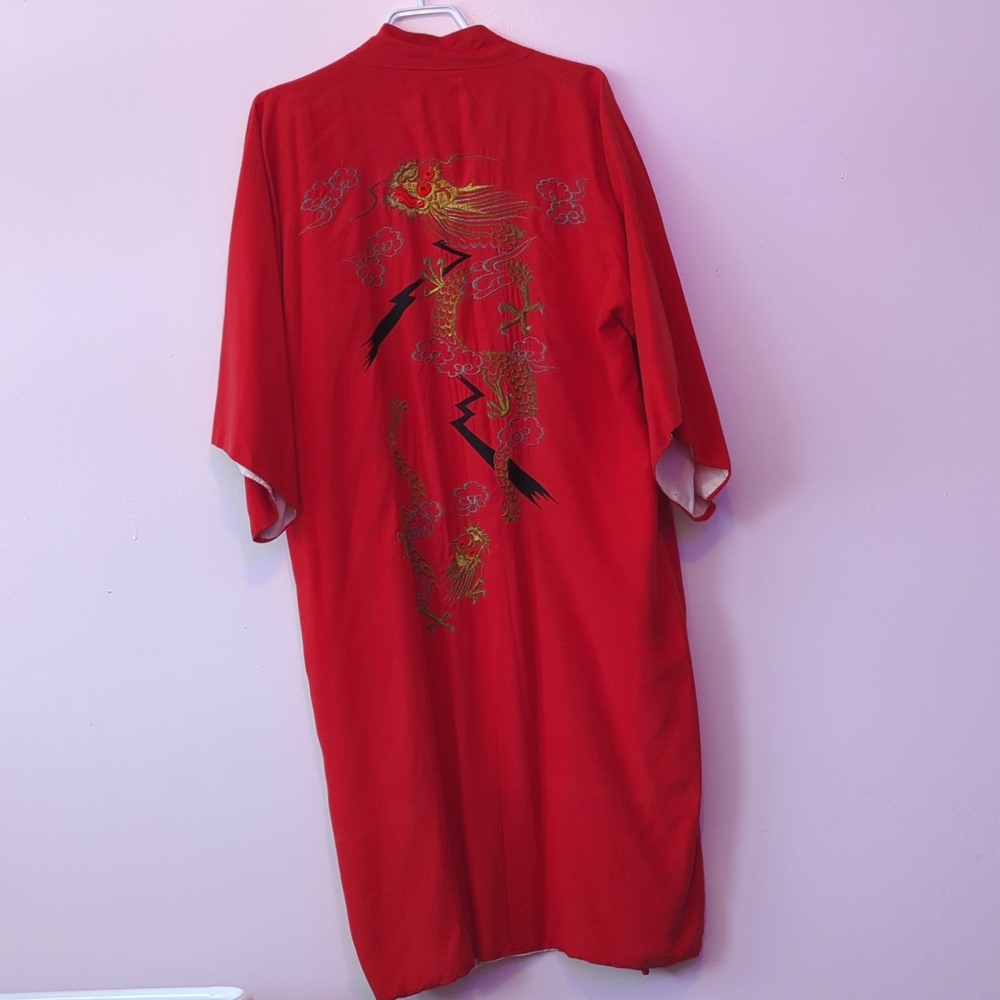 Vintage 100% Silk Robe Red Embroidered Dragons Made in Japan